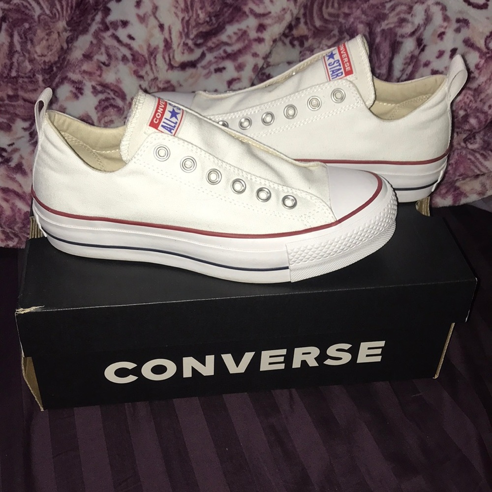 Slip-on low top platforms white Converse shoes